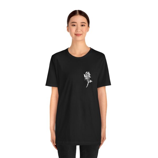 Victorian Design, Beauty Is Deadly Tee, Rose Top, Edgy And Bold Apparel, Skater T-Shirt, Red And Black Print
