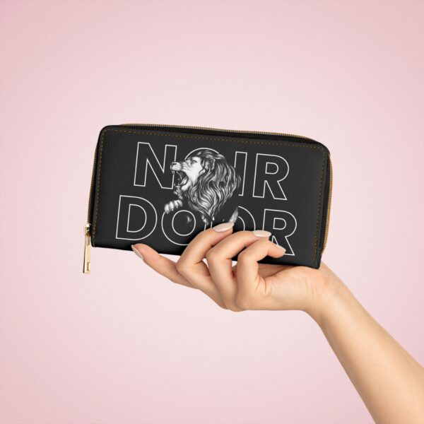 Noir Door Lion Wallet